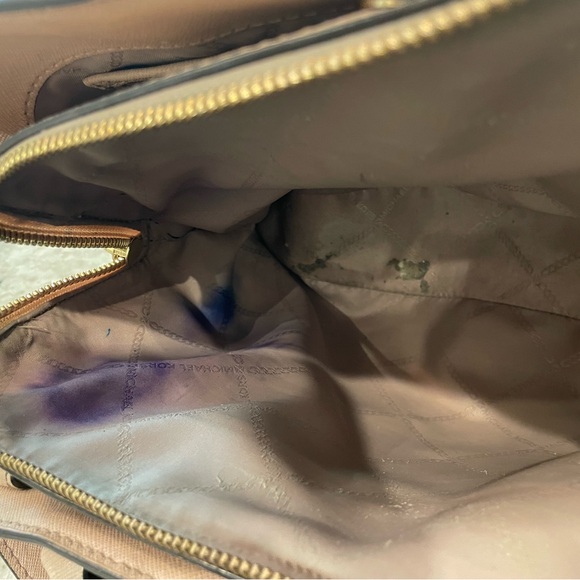 Michael Kors Pink Satchel with Structured Shape and Gold Hardware - Picture 6 of 6